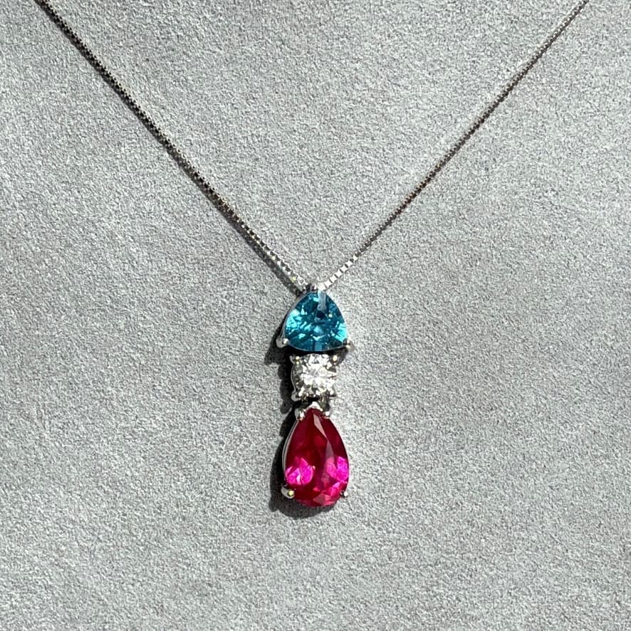 Colar com Rubi, Diamante e Topázio Azul Sky